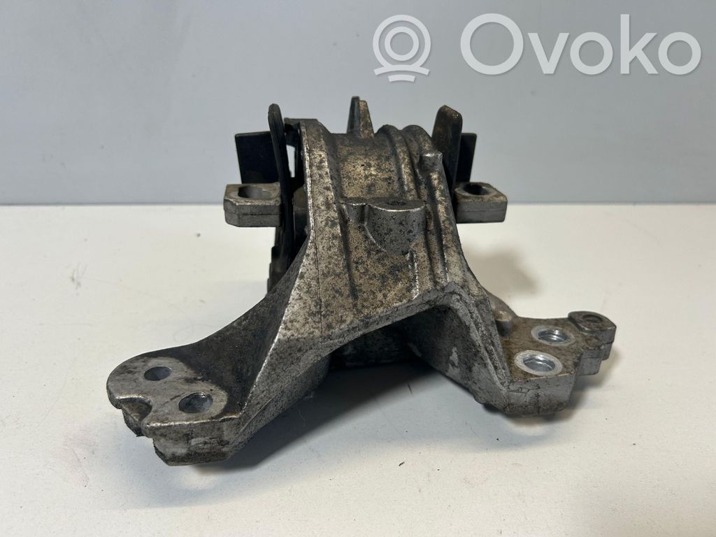 Engine mounting bracket   1839E0,1839E0,RHR