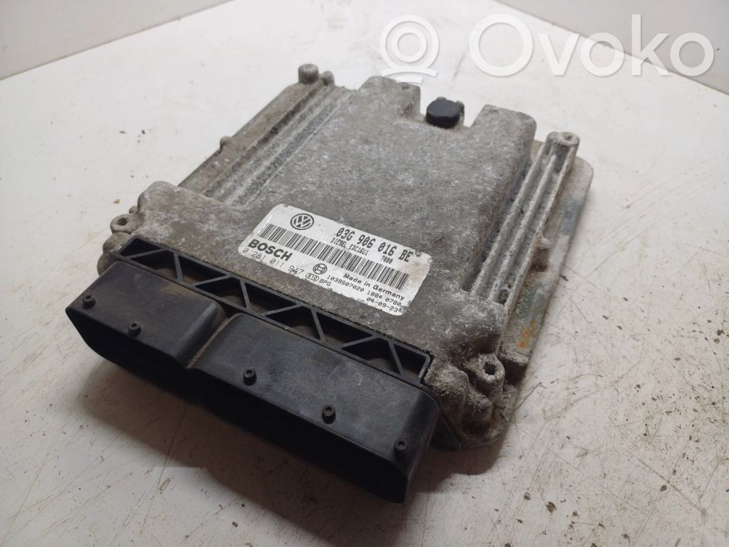 Skoda Octavia Mk2 (1Z) Engine control unit/module 