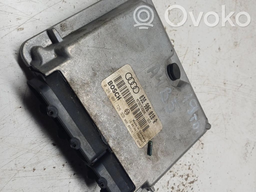 Audi A4 S4 B5 8D Engine control unit/module 