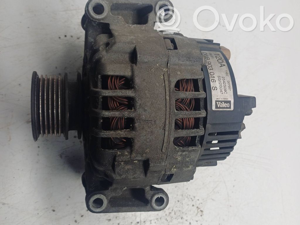 Audi A4 S4 B7 8E 8H Alternator 
