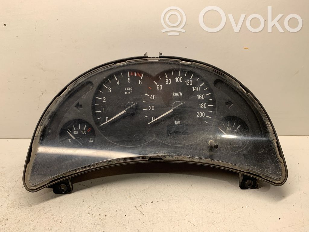 Opel Corsa C Speedometer (instrument cluster) 