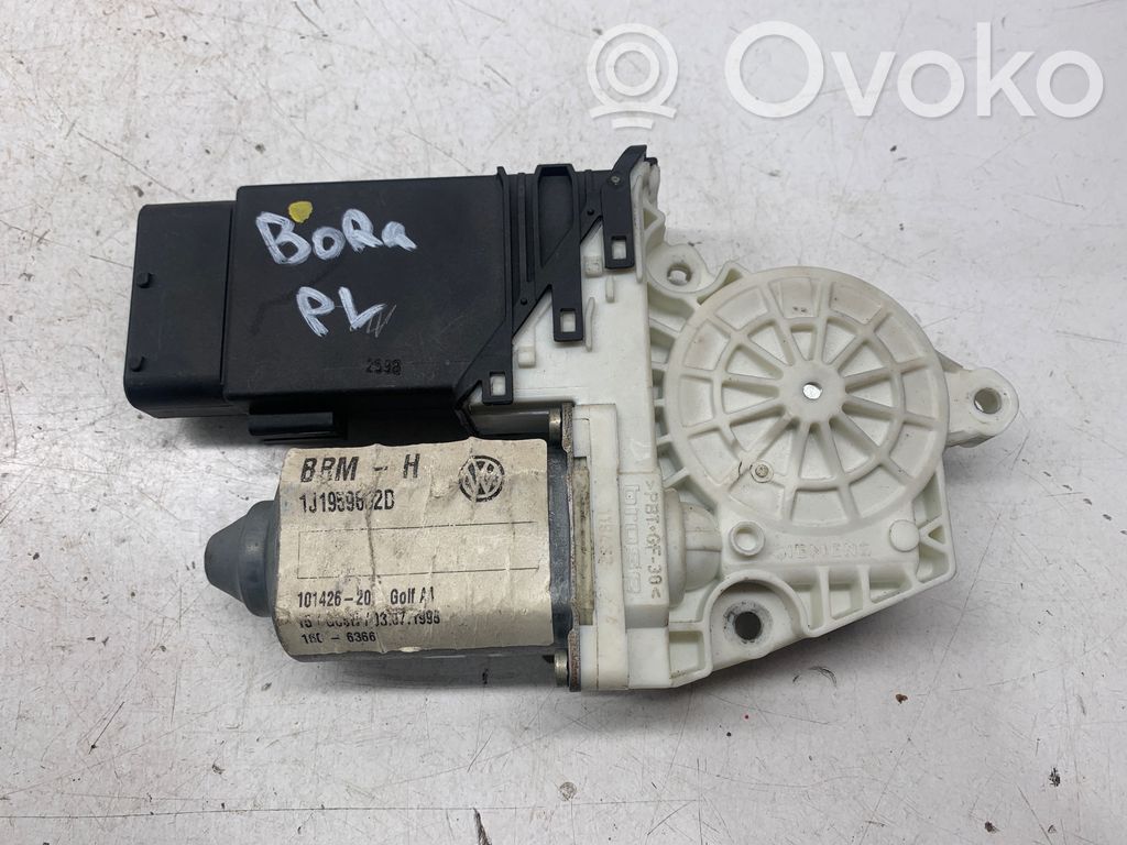 Volkswagen Bora Silnik regulatora szyby drzwi przednich 