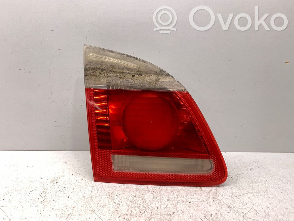 BMW 5 E60 E61 Takaluukun takavalot 