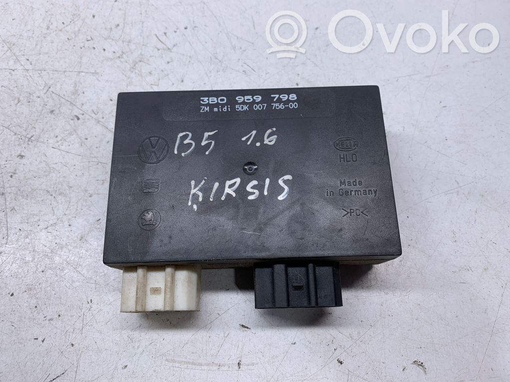 Volkswagen PASSAT B5 Module confort 