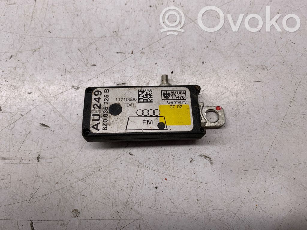 Audi A2 Antenos stiprintuvas 