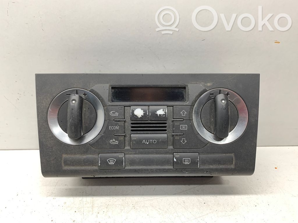 Audi A3 S3 8P Climate control unit 