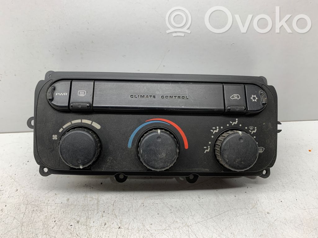 Chrysler Voyager Climate control unit 