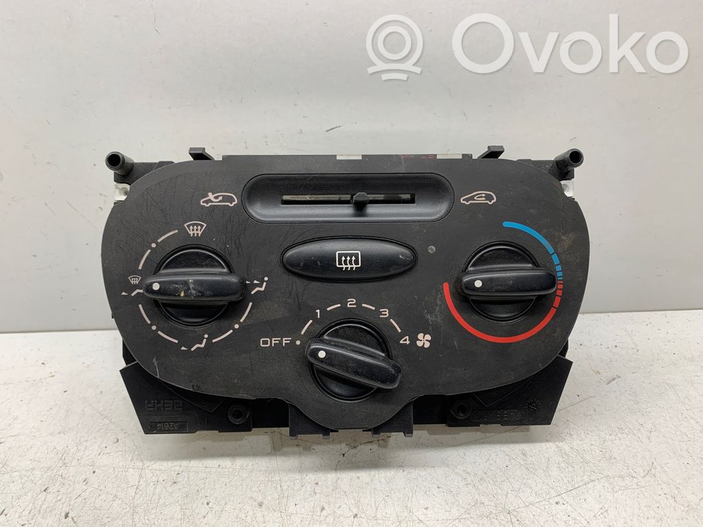 Peugeot 206 Climate control unit 