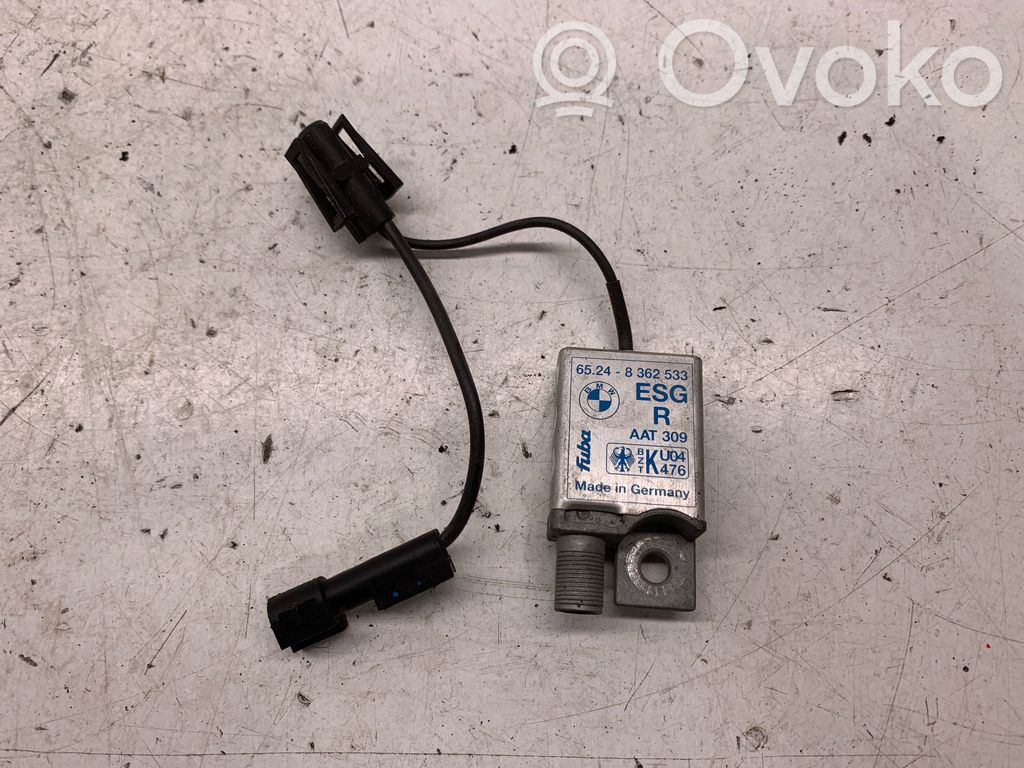 BMW 5 E39 Antenos stiprintuvas 