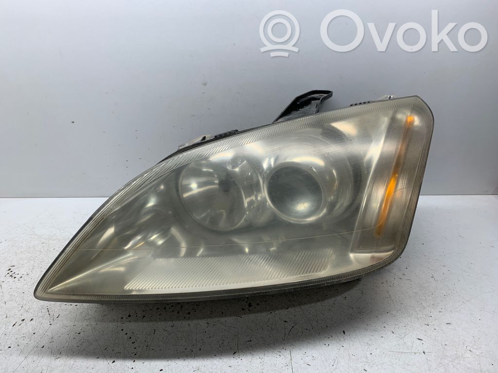 Ford Focus C-MAX Headlight/headlamp 