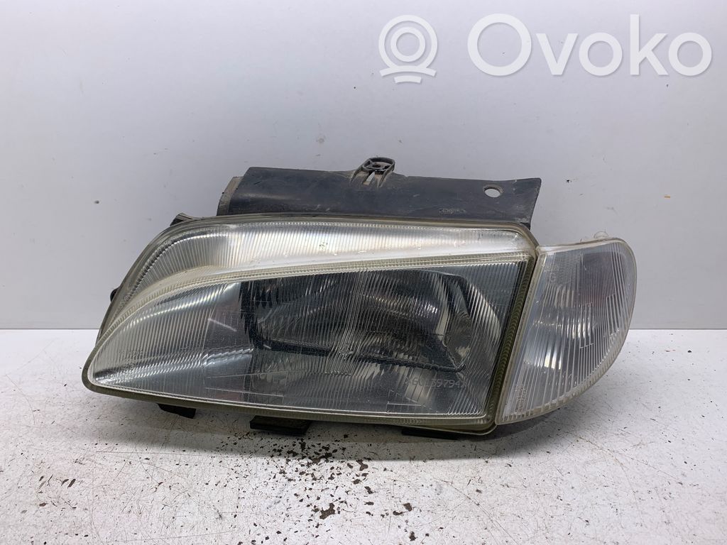 Peugeot Partner Headlight/headlamp 