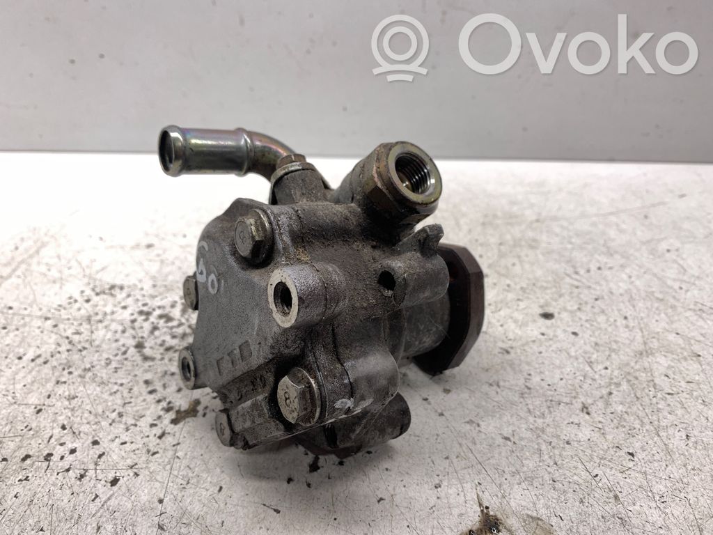 Volkswagen Golf IV Power steering pump 