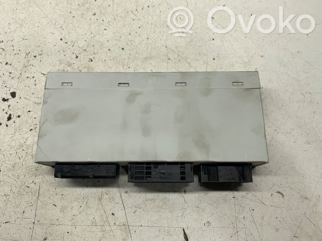 BMW 3 E46 Komforto modulis 