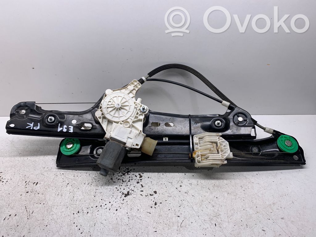 BMW 3 E90 E91 Regulador de puerta delantera con motor 