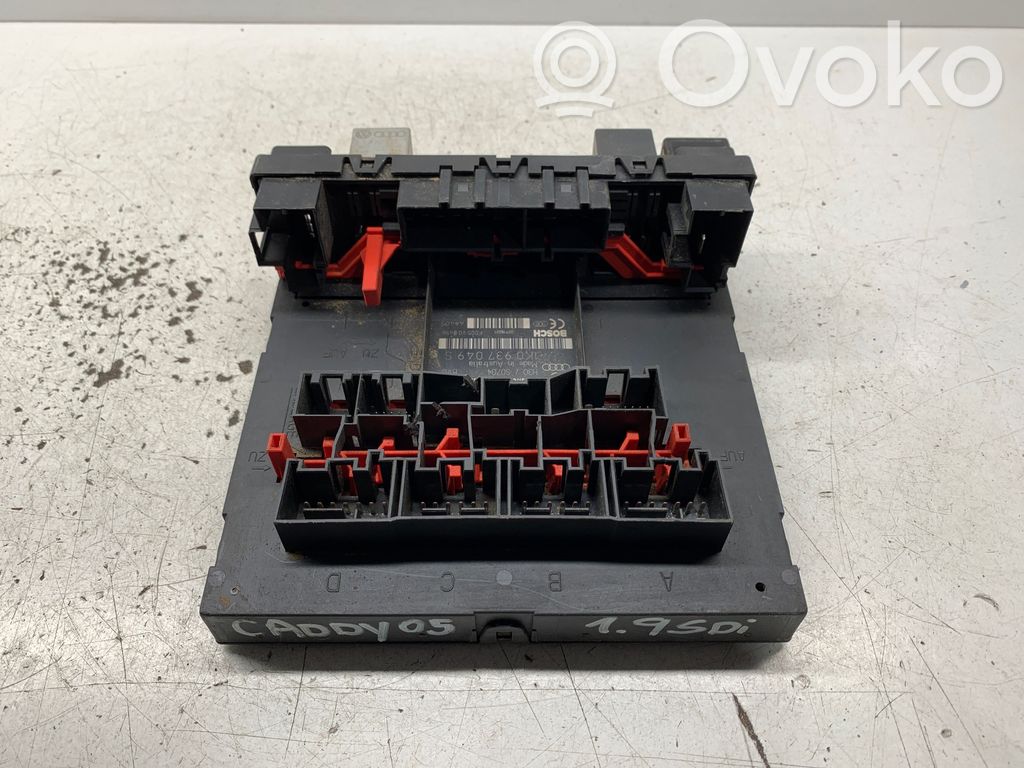 Volkswagen Caddy Fuse module 