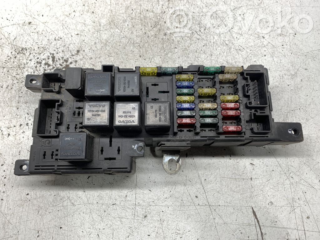 Volvo S80 Fuse module 