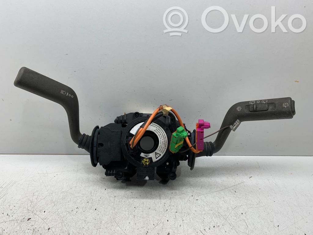 Volvo S40, V40 Wiper turn signal indicator stalk/switch 