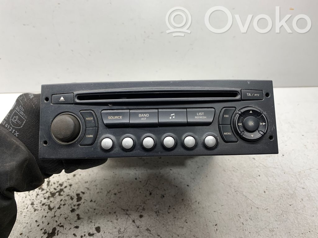 Peugeot 307 Panel / Radioodtwarzacz CD/DVD/GPS 