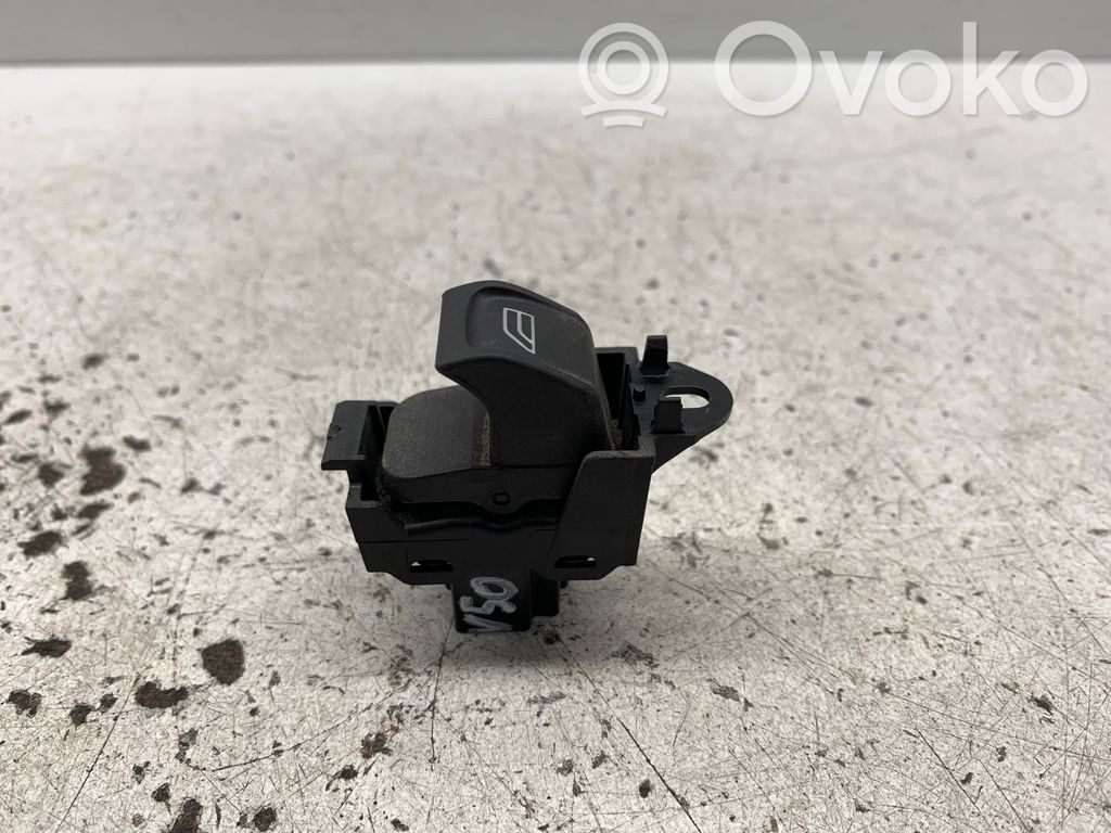 Volvo V50 Electric window control switch 