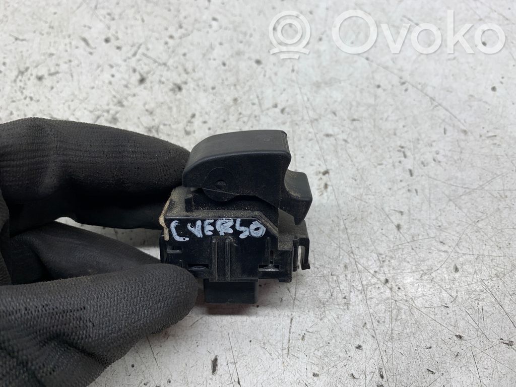Toyota Corolla Verso E121 Electric window control switch 