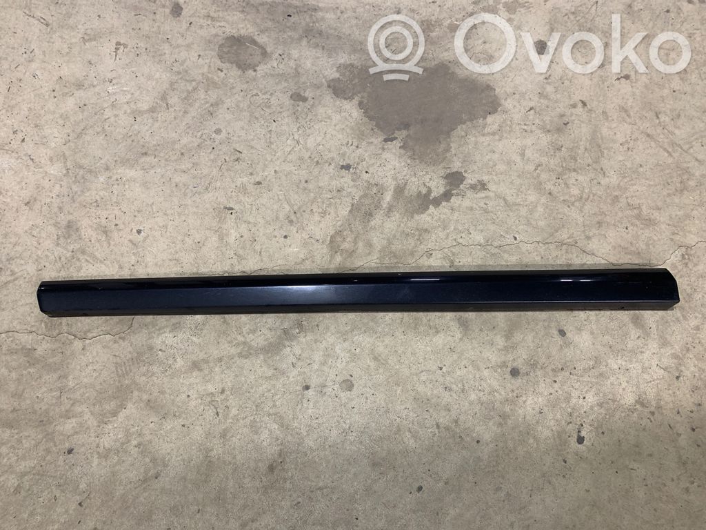 Volvo V70 Mască ușă față (turnată) 