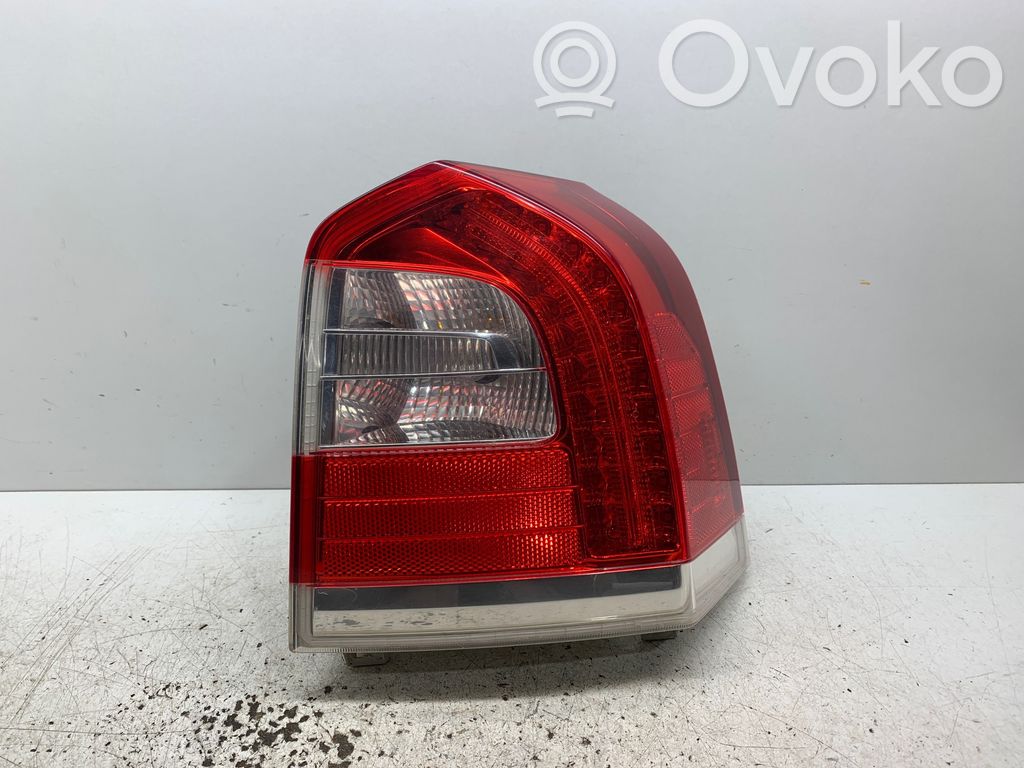 Volvo V70 Lampy tylnej klapy bagażnika 