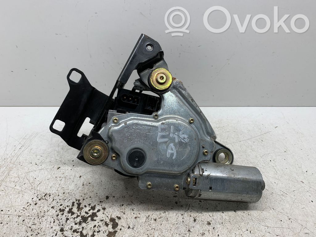 BMW 3 E46 Motor del limpiaparabrisas trasero 