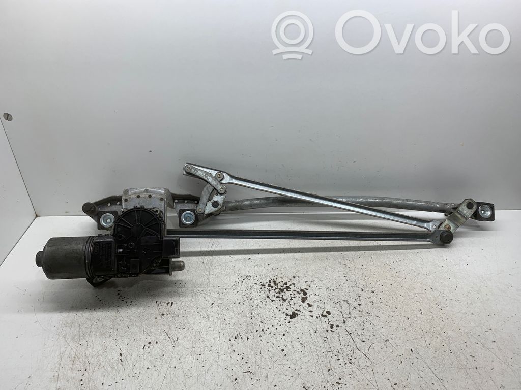 Ford Focus C-MAX Front wiper linkage and motor 