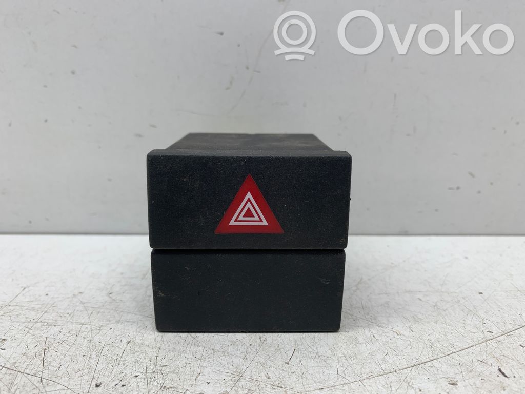 Opel Meriva A Botón interruptor de luz de peligro 