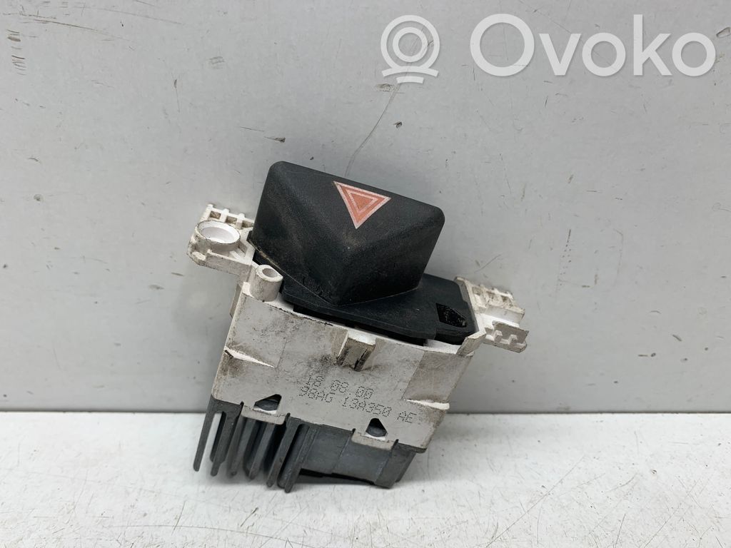 Ford Focus Hazard light switch 