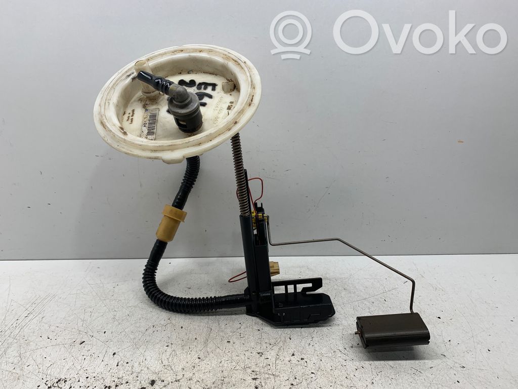 BMW 5 E60 E61 Fuel level sensor 