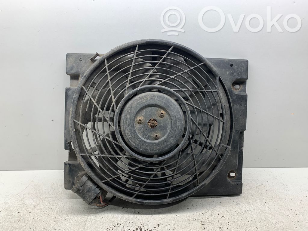 Elektryczny wentylator chłodnicy   3135103537,093682