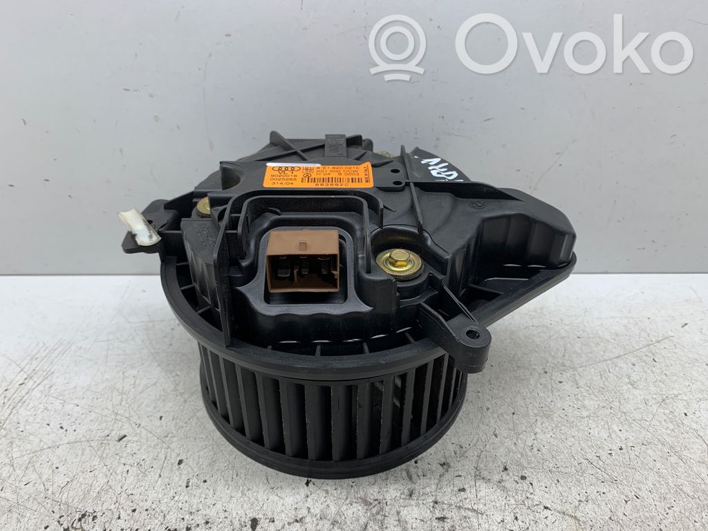 Audi A4 S4 B7 8E 8H Wentylator nawiewu / Dmuchawa 