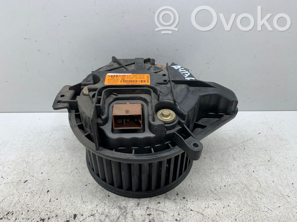 Audi A4 S4 B6 8E 8H Wentylator nawiewu / Dmuchawa 
