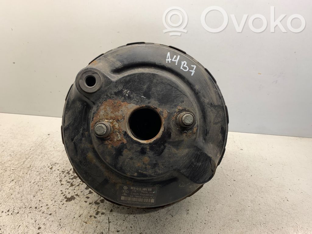 Audi A4 S4 B7 8E 8H Jarrutehostin 