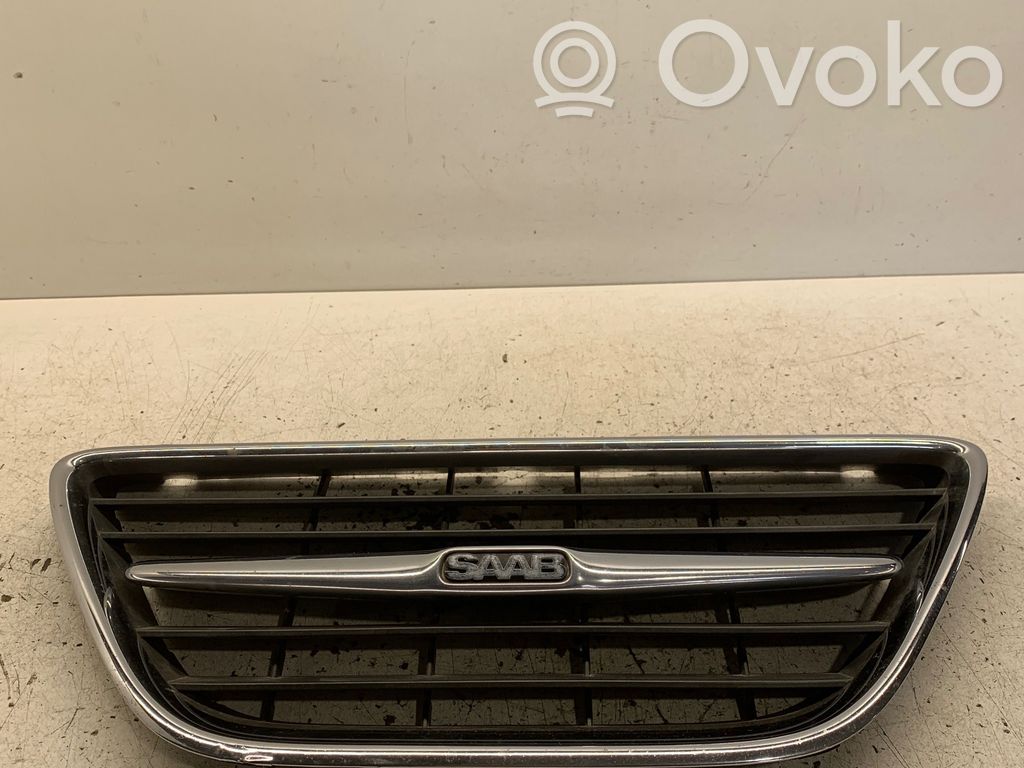 Saab 9-5 Front bumper upper radiator grill 