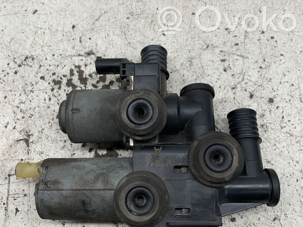 BMW X3 E83 Šildymo radiatoriaus vožtuvas (-ai) (kiaušiniai) 