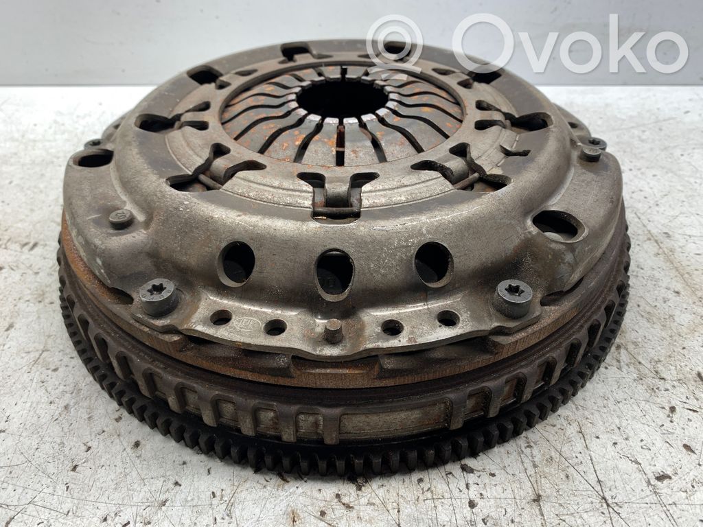 Volvo S80 Sankabos diskas 