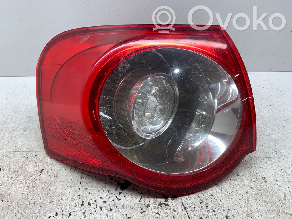 Volkswagen PASSAT B6 Lampă spate în caroserie 