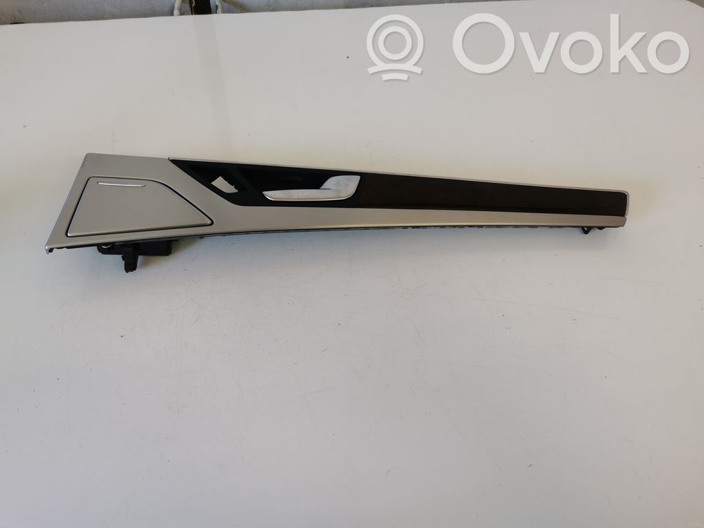 Audi A8 S8 D4 4H Listwa drzwi tylnych 