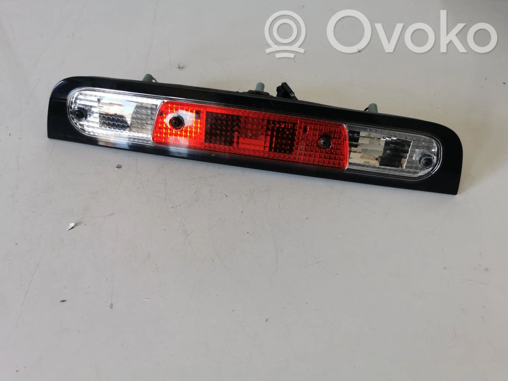Dodge PickUp RAM SRT-10 Kolmas/lisäjarruvalo 