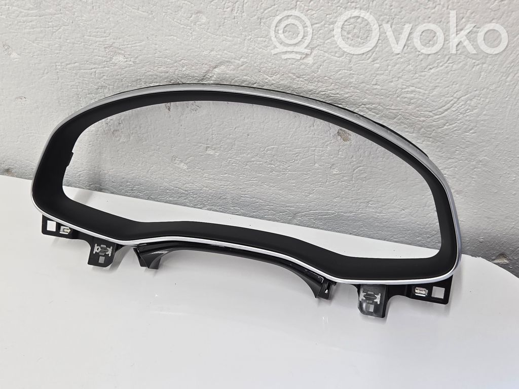 Audi Q8 Element deski rozdzielczej 