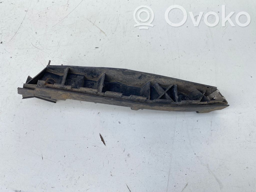 Audi A3 S3 8L Front bumper mounting bracket 