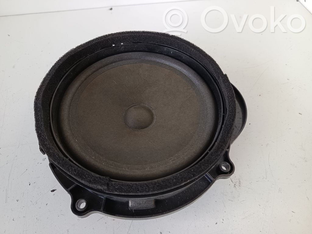 Land Rover Discovery 3 - LR3 Front door speaker 