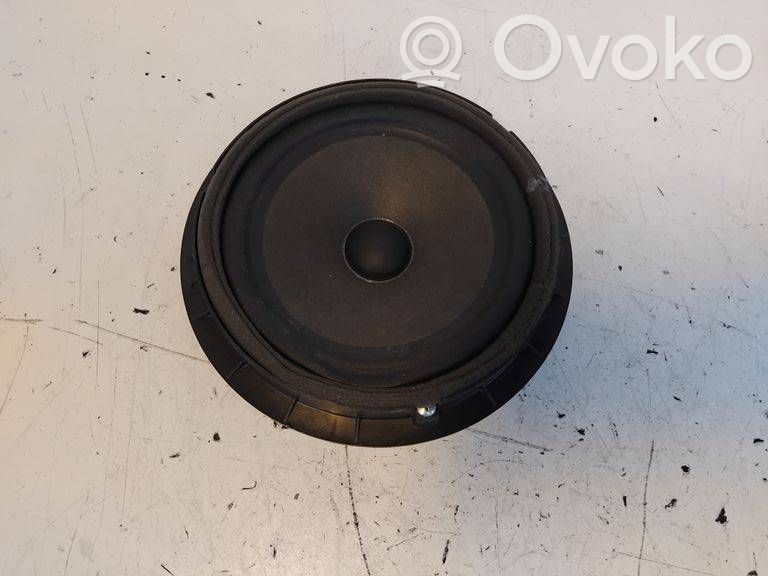 Suzuki SX4 Front door speaker 