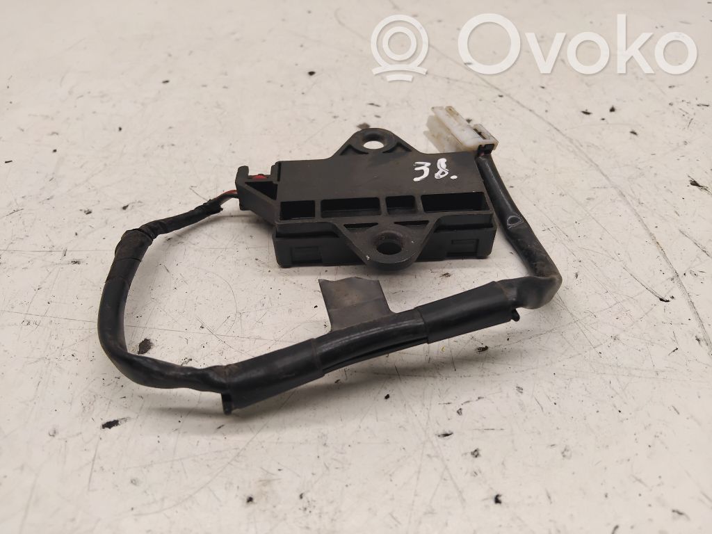 Mitsubishi Outlander Antenas pastiprinātājs 