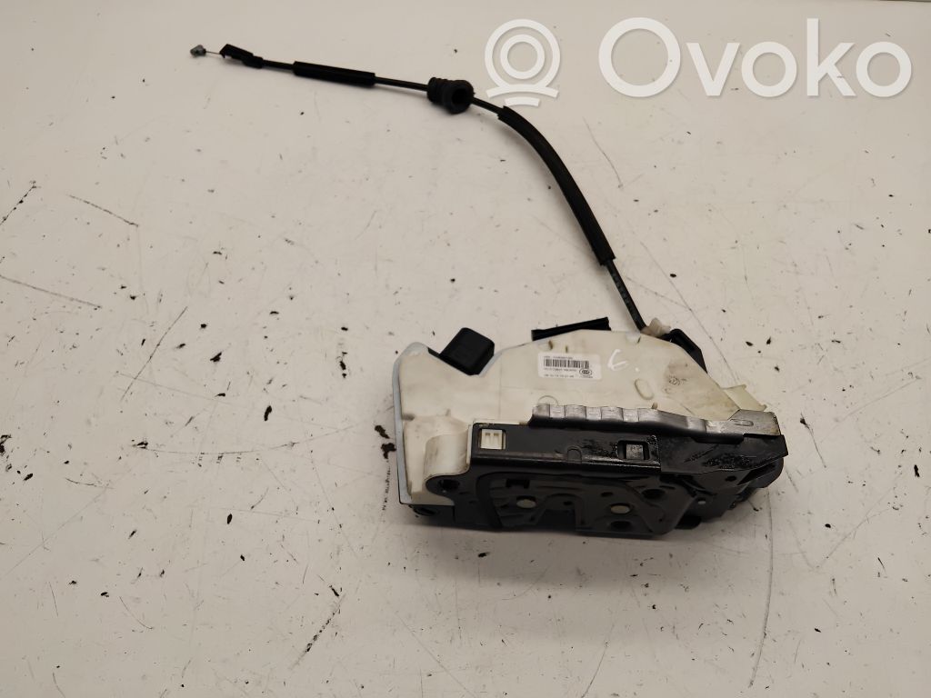 Skoda Superb B6 (3T) Rear door lock 