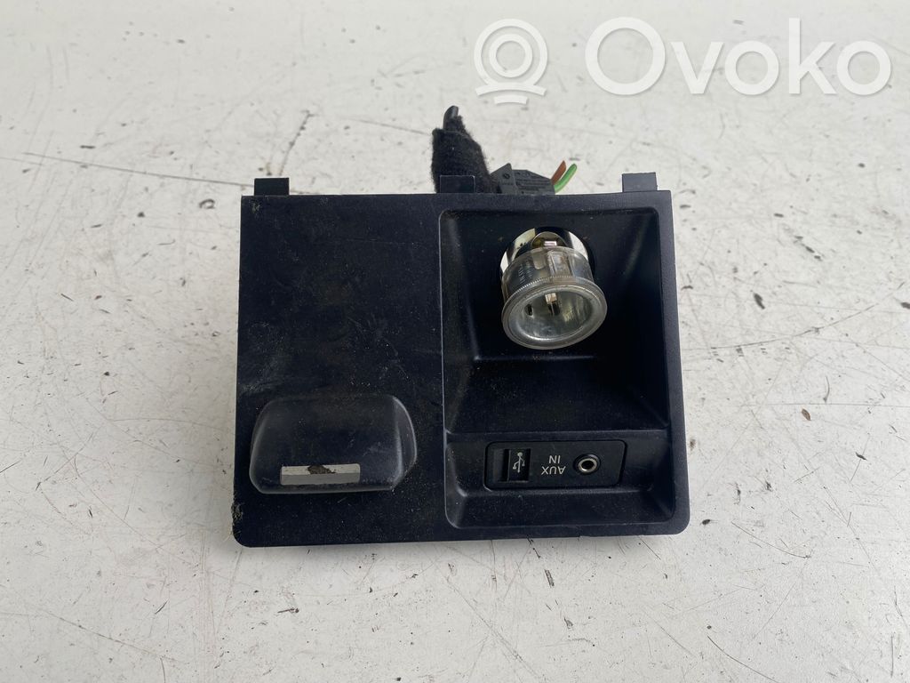 BMW X5 E70 Cigarette lighter trim 