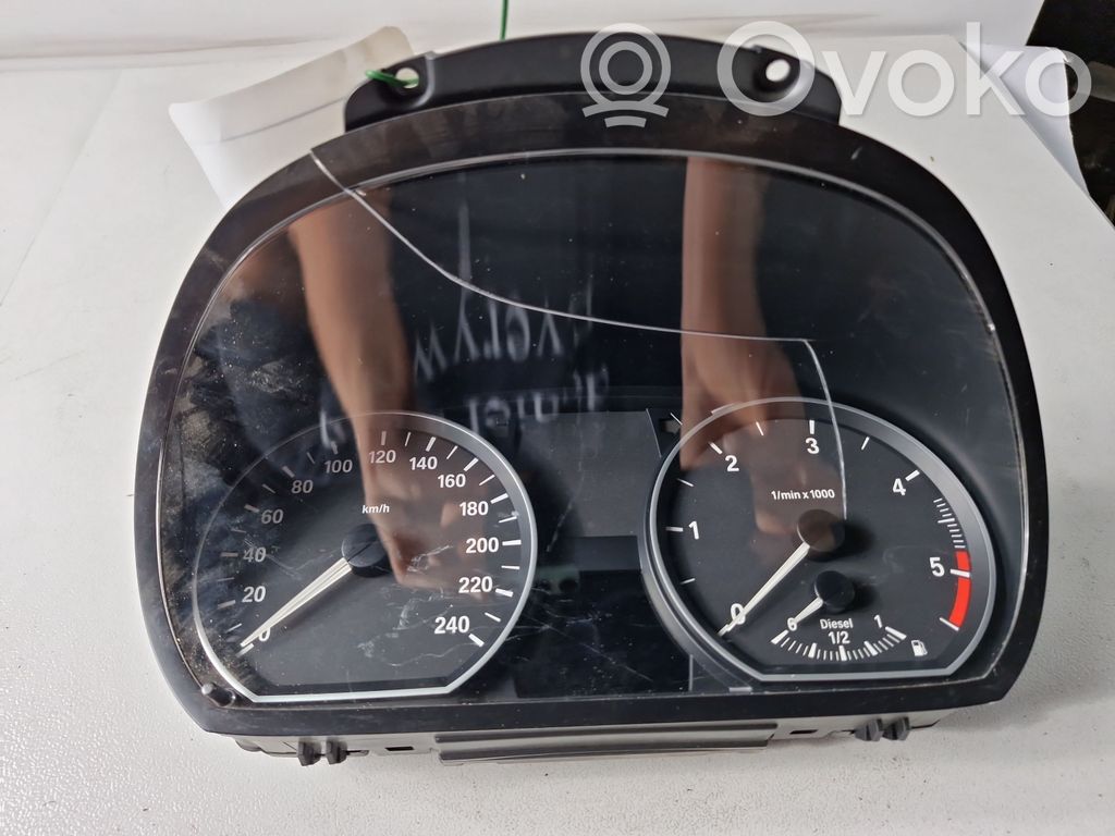BMW 1 E81 E87 Speedometer (instrument cluster) 