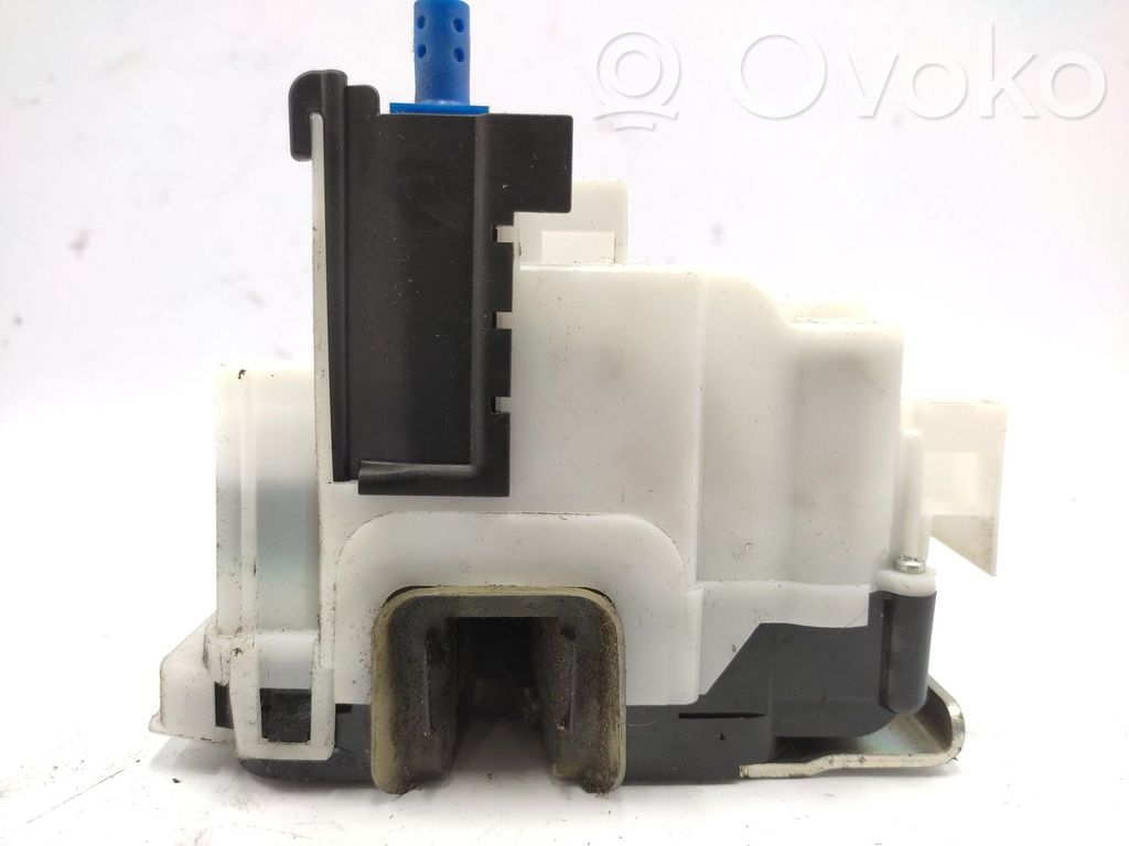 Opel Combo D Front door lock 